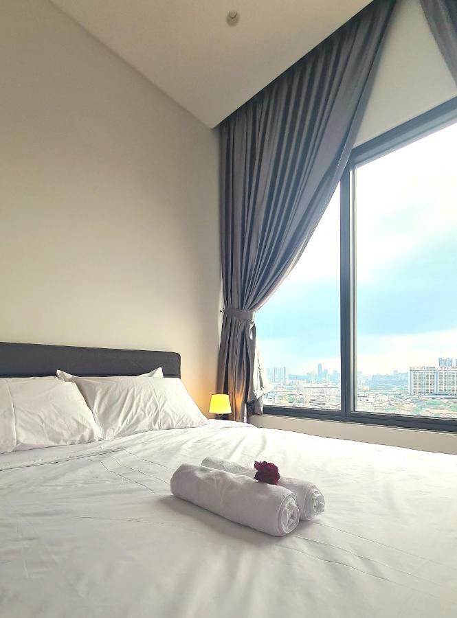 Infinity Pool Suite Bukit Bintang Lalaport Bbcc Kuala Lumpur Exterior foto
